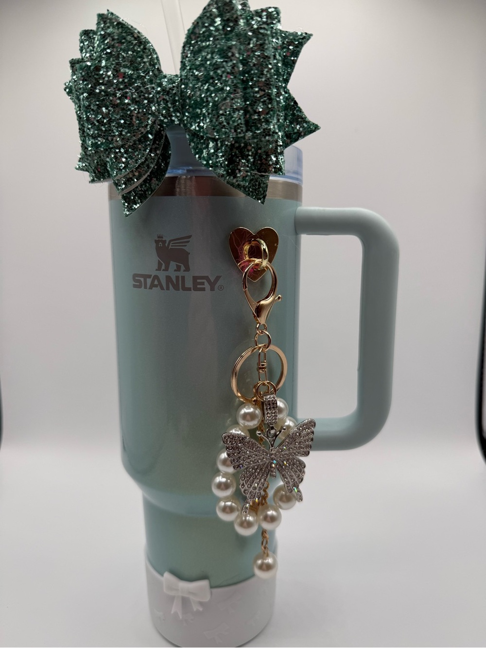 Stanley Mint Green tumbler with Butterfly Pearl Bag Charm Keychain - Picture 1 of 3